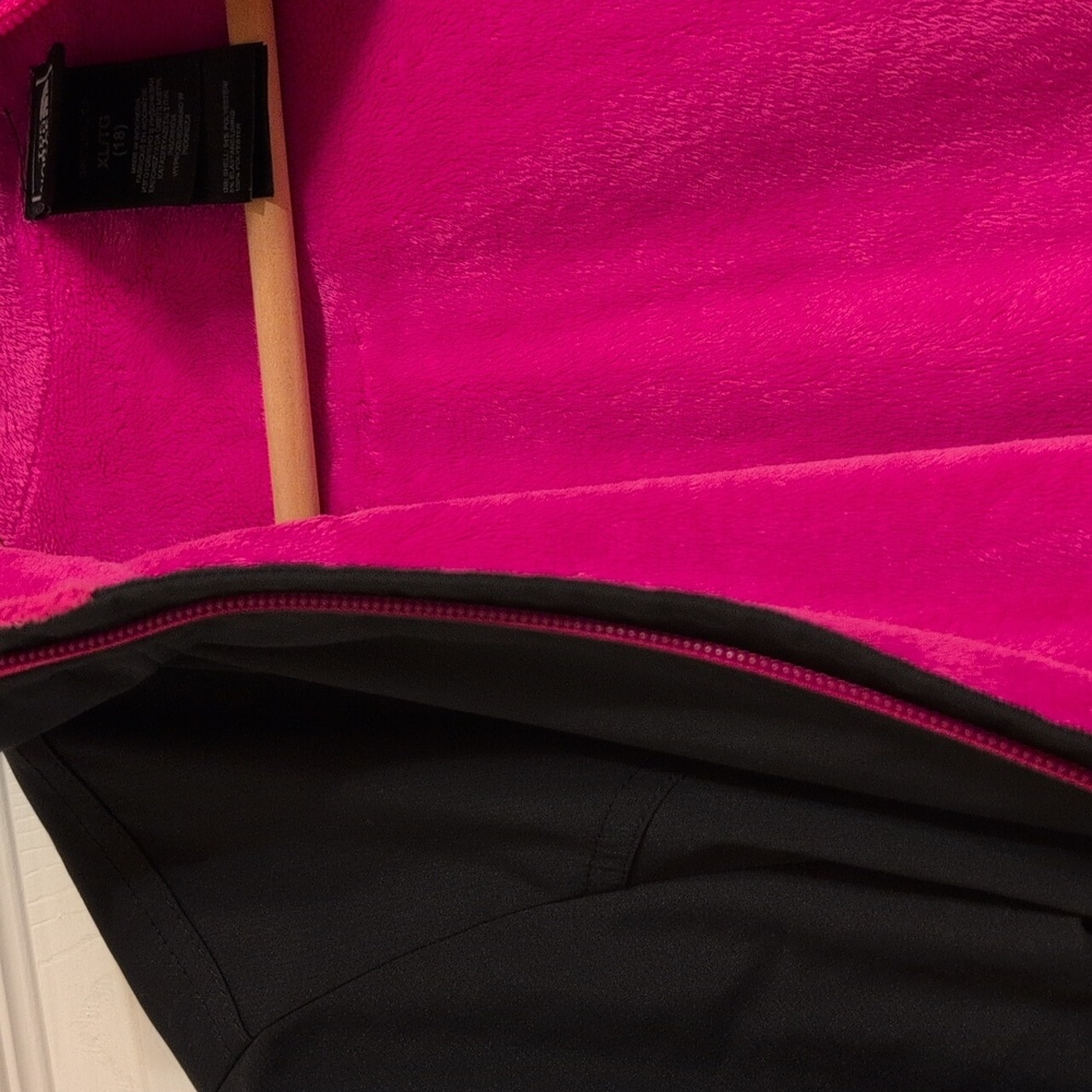 North Face Jacket - Picture 3 of 5